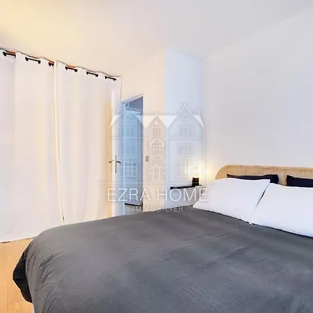 Sublime Parc Monceau Apartment